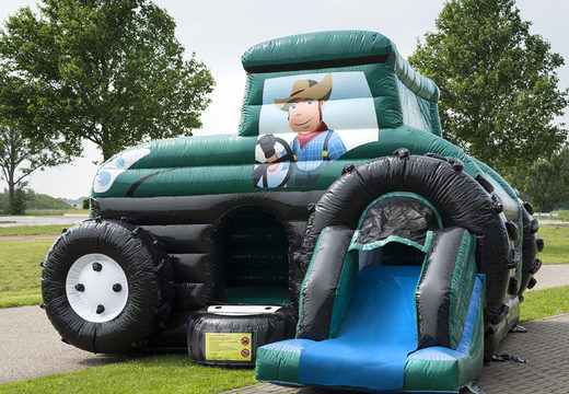 Opblaasbaar overdekt multiplay maxi multifun groen springkasteel met glijbaan bestellen in tractor thema voor kinderen. Koop springkastelen online bij JB Inflatables Nederland