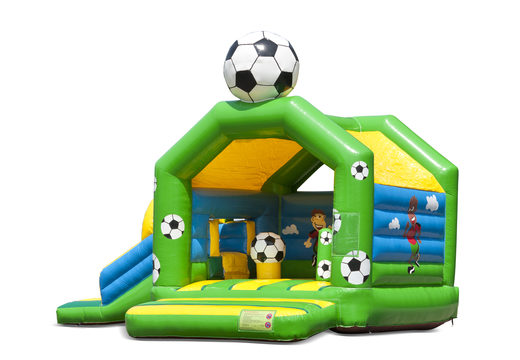 Opblaasbaar overdekt multiplay multifun springkasteel met glijbaan kopen in thema voetbal voor kinderen. Bestel springkastelen online bij JB Inflatables Nederland