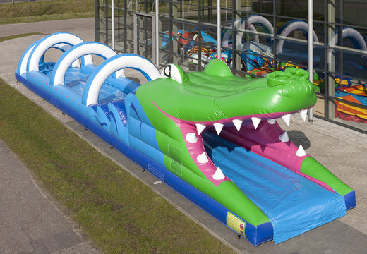Spectaculaire opblaasbare krokodil buikschuifbaan 18meter lang bestellen voor kids. Koop opblaasbare buikschuifbanen nu online bij JB Inflatables Nederland