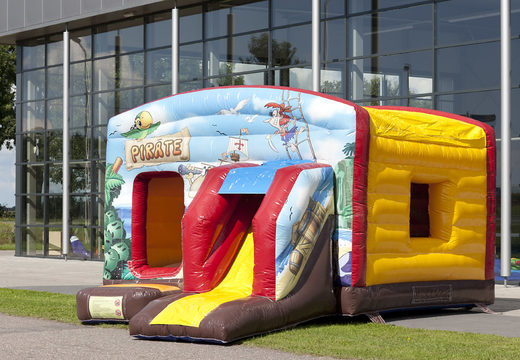 Piraat opblaasbaar overdekt springkasteel kopen bij JB Inflatables Nederland. Bestel online springkastelen bij JB Inflatables Nederland
