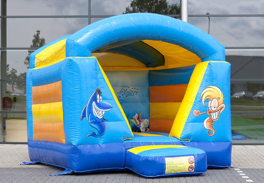 Klein overdekt springkasteel te koop met seaworld thema voor kinderen. Koop springkastelen online bij JB Inflatables Nederland
