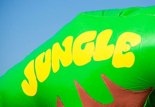 Ballenbak jungle springkasteel met op het dak een 3D-object en op de wanden leuke afbeeldingen kopen. Bestel springkastelen online bij JB Inflatables Nederland 