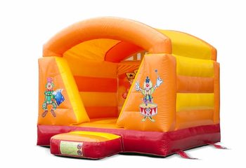 Klein overdekt springkussen kopen in circus thema  voor kinderen. Bestel springkussens online bij JB Inflatables Nederland