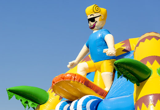 Overdekt multifun super springkussen met glijbaan in strand thema kopen voor kinderen. Bestel springkussens online bij JB Inflatables Nederland
