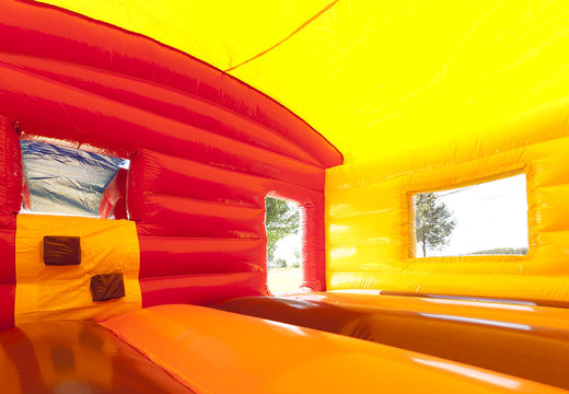 Koop opblaasbaar maxi multifun springkasteel in thema piraat voor kids bij JB Inflatables Nederland. Bestel springkastelen online bij JB Inflatables Nederland