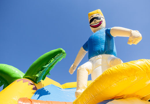 Koop opblaasbaar maxifun springkasteel met dak in beach thema voor kids bij JB Inflatables Nederland. Bestel springkastelen online bij JB Inflatables Nederland