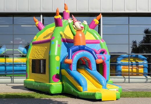 Maxifun super feest springkussen kopen voor kinderen bij JB Inflatables nederland. Bestel springkussens online bij JB Inflatables Nederland