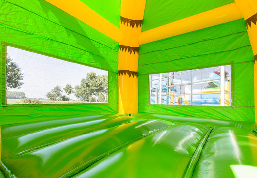 Bestel opblaasbaar maxifun springkasteel met dak in thema krokodil voor kinderen bij JB Inflatables Nederland. Koop springkastelen online bij JB Inflatables Nederland