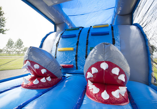 Stormbaan in thema haai voor kids bestellen. Koop opblaasbare stormbanen nu online bij JB Inflatables Nederland
