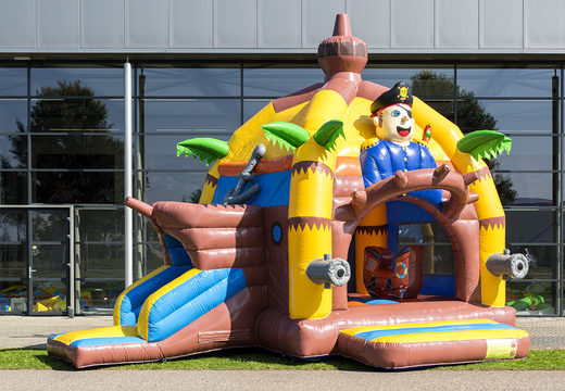 Koop opblaasbaar multifun springkasteel met dak in thema piraat seaworld voor kinderen bij JB Inflatables Nederland. Bestel springkastelen online bij JB Inflatables Nederland