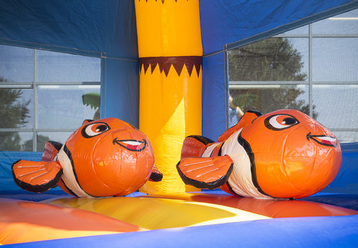 Clownvis opblaasbaar overdekt springkasteel kopen bij JB Inflatables Nederland. Bestel online springkastelen bij JB Inflatables Nederland