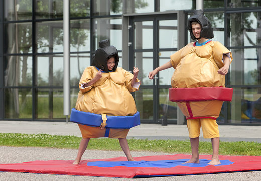 Leuke opblaasbare sumopakken voor kinderen bestellen. Koop opblaasbare sumo pakken online bij JB Inflatables Nederland