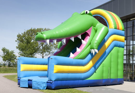 Glijbaan krokodil multiplay en bad voor kinderen bestellen voor kids. Koop opblaasbare glijbanen nu online bij JB Inflatables Nederland