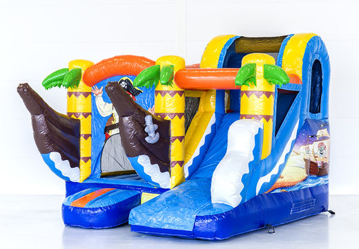 Jumpy Happy Piraat springkasteel met een glijbaan kopen voor kinderen. Bestel opblaasbare springkastelen online bij JB Inflatables Nederland