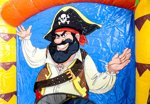 Jumpy Happy Piraat springkussen met een glijbaan bestellen voor kinderen. Koop opblaasbare springkussens online bij JB Inflatables Nederland