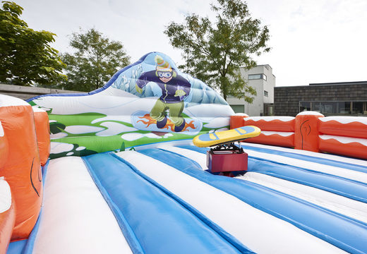 Inflatable valmat in thema snowboard voor zowel oud als jong bestellen.Koop een opblaasbare valmat nu online bij JB Inflatables Nederland