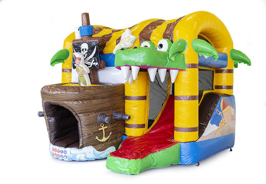 Multiplay L Piraat springkussen met een glijbaan kopen voor kinderen. Bestel opblaasbare springkussens online bij JB Inflatables Nederland