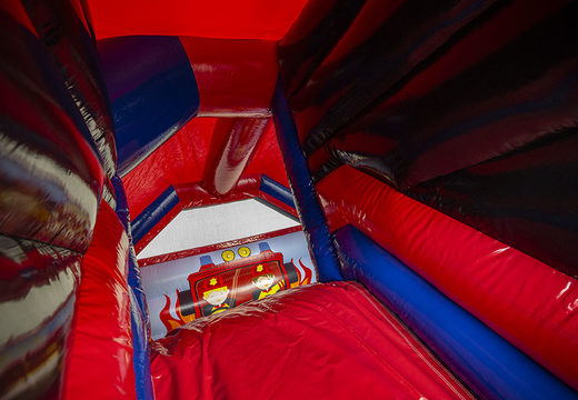 Koop opblaasbare slide combo brandweer springkasteel voor kinderen in rood en blauwe kleur. Bestel opblaasbare springkastelen met glijbaan bij JB Inflatables Nederland