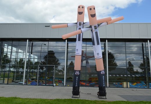 Gepersonaliseerde Heracles skydancer in voetbaltenue laten maken bij JB Promotions Nederland. Promotionele inflatable tubes in alle soorten en maten razendsnel op maat gemaakt