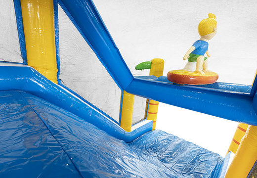 Koop modulaire 13.5m lange stormbaan in surf thema met passende 3D objecten voor kids kopen. Bestellen opblaasbare stormbanen nu online bij JB Inflatables Nederland