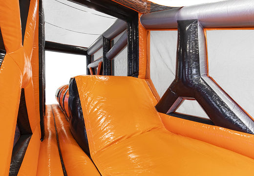 Koop opblaasbare 40-delige giga Ball Hopper modulaire stormbaan voor kids. Bestel opblaasbare stormbanen nu online bij JB Inflatables Nederland