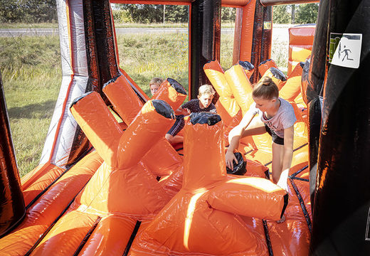 Modulaire giga stormbaan kopen voor kinderen. Bestel opblaasbare stormbanen nu online bij JB Inflatables Nederland