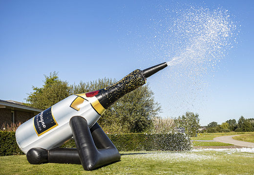 Koop een Bubble Cannon champagne met schuimexplosie voor kids. Bestel springkastelen online bij JB Inflatables Nederland