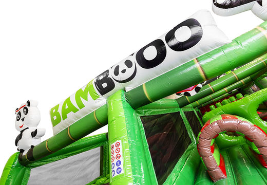 Opblaasbare Bambooo stormbaan voor zowel jong als oud bestellen. Koop opblaasbare stormbanen nu online bij JB Promotions Nederland