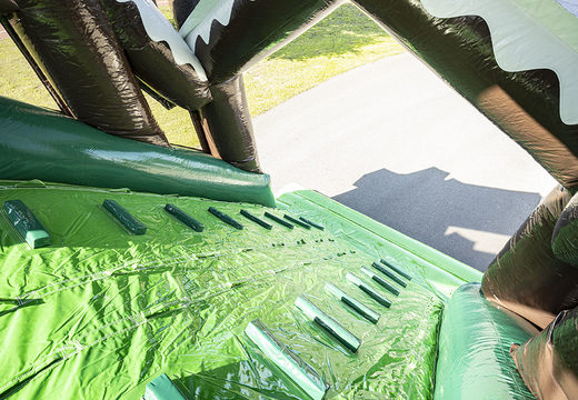 Inflatable rollerbaan maatwerk in thema winter kopen voor jong en oud. Bestel opblaasbare rollerbanen nu online bij JB Inflatables Nederland