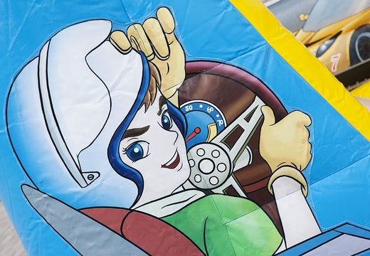 Klein open springkasteel te koop in auto thema voor kinderen. Koop springkastelen online bij JB Inflatables