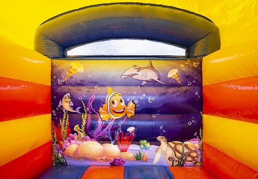 Klein springkasteel overdekt kopen in thema seaworld voor kinderen. Bezoek JB Inflatables Nederland