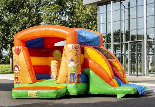 Klein multifun springkasteel overdekt kopen in feest thema voor kinderen. Bestel springkastelen online bij JB Inflatables Nederland