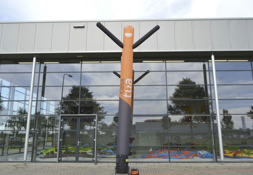 Bestel opblaasbare Casa Tua skydancer op maat gemaakt bij JB Promotions Nederland; specialist in opblaasbare reclame artikelen zoals inflatable tubes