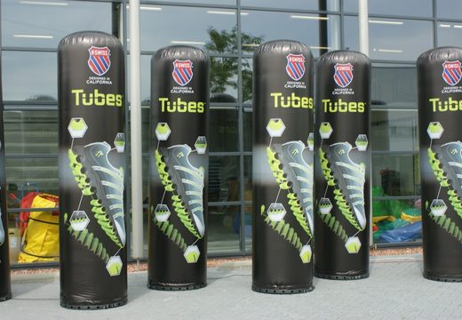 Koop opblaasbare K-Swiss lichtpilaar. Bestel inflatable promotiezuilen online bij JB Inflatables Nederland