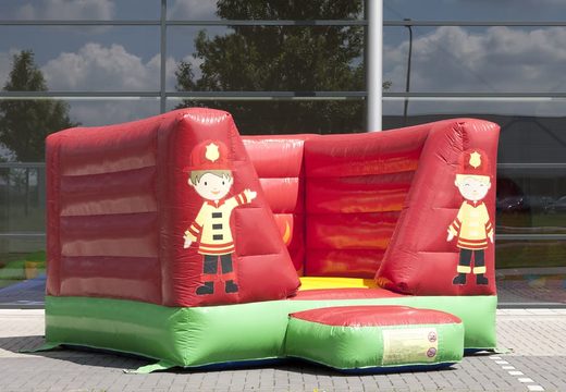 Klein open springkasteel bestellen in het thema brandweer. Bestel springkastelen online bij JB Inflatables Nederland
