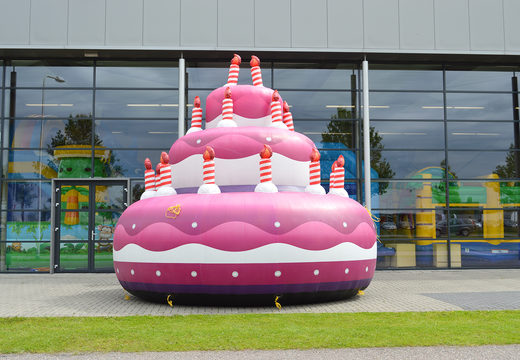 Grote opblaasbare taart productvergroting bestellen. Haal uw opblaasbare blow-ups online bij JB Inflatables Nederland 