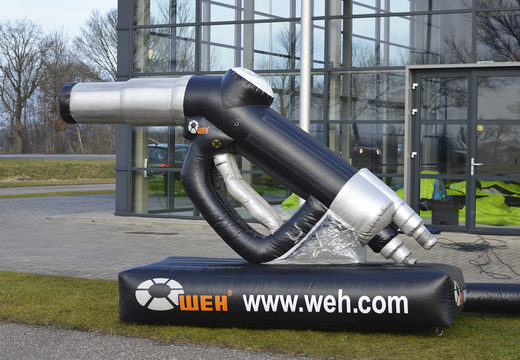 WEH Tank opblaasbare pistool productvergroting bestellen. Koop opblaasbare blow-ups nu online bij JB Inflatables Nederland 