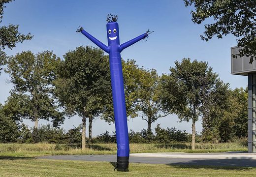 Skydancer opblaasbaar in 6 of 8 meter in donkerblauw kopen bij JB Inflatables Nederland. Bestel opblaasbare airdancers in standaard kleuren en afmetingen direct online