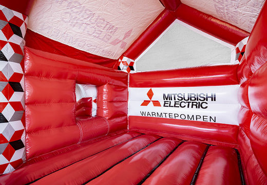 Bestel nu op maat gemaakte Mitsubishi Electric Multifun springkastelen in uw eigen huisstijl kleuren bij JB Promotions Nederland. Maatwerk opblaasbare reclame springkastelen in verschillende soorten en maten te koop