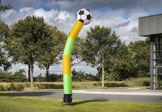 Koop nu online de skydancers met 3d bal van 6m hoog in geel groen bij JB Inflatables Nederland. Bestel deze skydancer direct vanuit onze voorraad