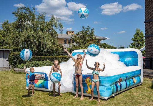 Bubble Park in thema seaworld voor kinderen bestellen. Koop opblaasbare springkussens online bij JB Inflatables Nederland
