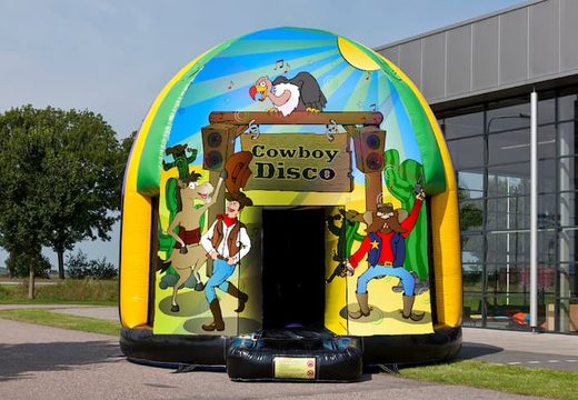 Multi-thema 5,5 meter springkussen te koop in thema Cowboy voor kinderen. Bestel online opblaasbare springkussens bij JB Inflatables Nederland