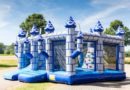 Multiplay overdekt kasteel springkasteel met een glijbaan bestellen voor kids. Koop springkastelen online bij JB Inflatables Nederland