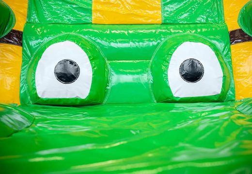 Koop krokodil luchtkussen in een uniek design met twee ingangen, een glijbaan in het midden en 3D objecten voor kids. Bestel luchtkussens online bij JB Inflatables Nederland