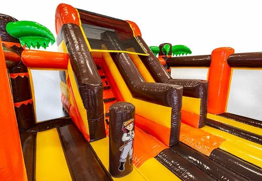 Overdekt slidebox Pirate springkasteel met glijbaan kopen voor kids. Bestel springkussens online bij JB Inflatables Nederland