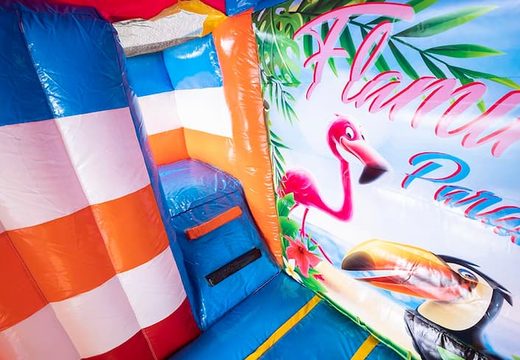 Koop opblaasbaar mini splash bounce springkussen in flamingo thema met of zonder bad . Bestel springkussens online bij JB Inflatables Nederland 