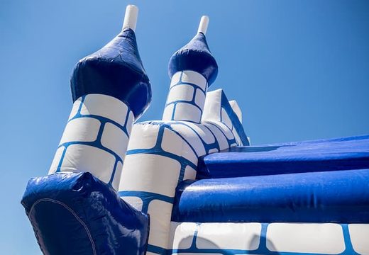 Standaard kasteel springkastelen in het blauw kopen voor kinderen. Bestel springkastelen online bij JB Inflatables Nederland