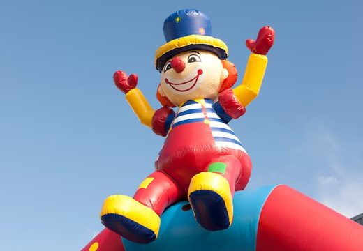 Clown super springkasteel overdekt kopen met vrolijke animaties voor kinderen. Koop springkastelen online bij JB Inflatables Nederland