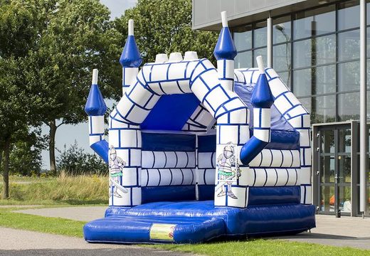 Klein overdekt springkasteel kopen in het thema kasteel voor kinderen. Bezoek ons online op JB Inflatables Nederland