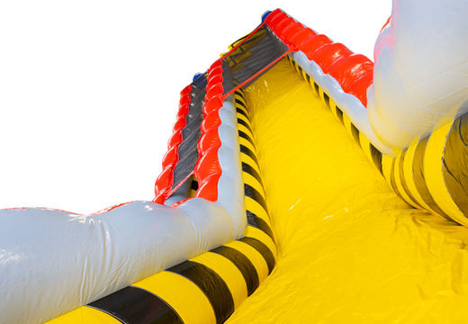 Inflatable waterglijbaan Waterslide S22 High Voltage met stroom thema in rood en geel kopen 